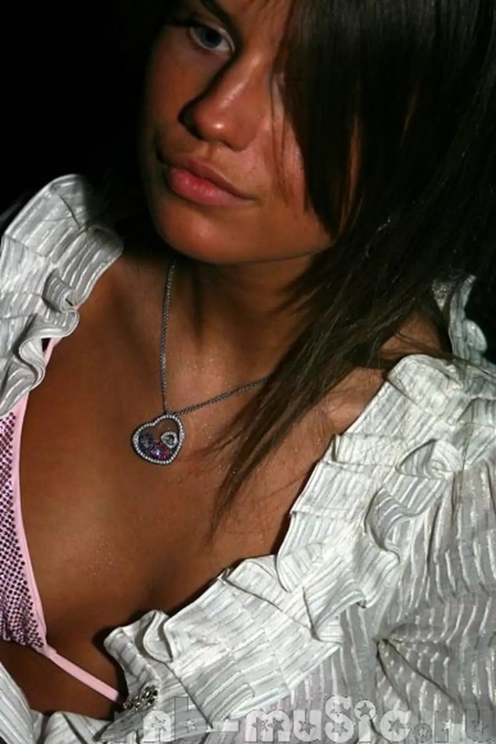 Певица алекса