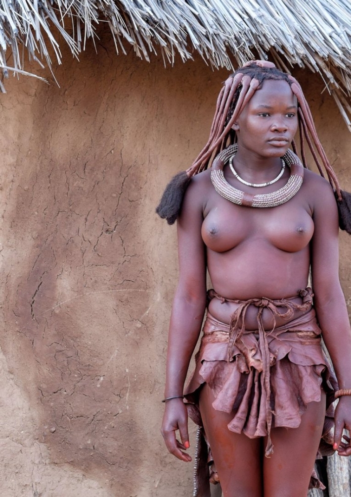 Голые женщины диких племен