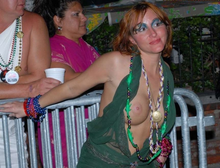 Фестиваль голых