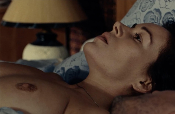 Откровенные сцены