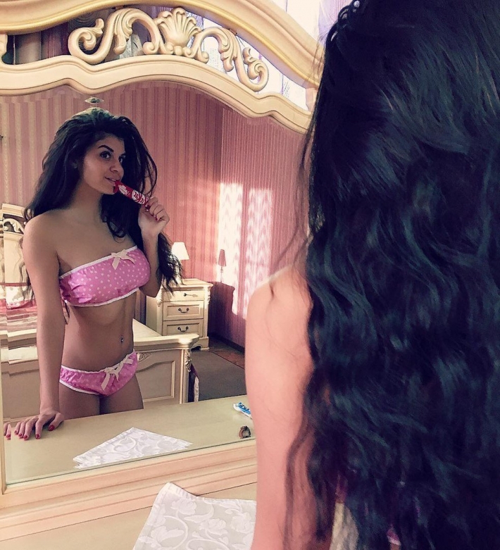 Алиана устиненко голая