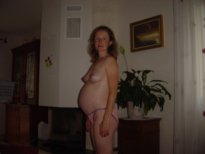 Голые молодые беременные