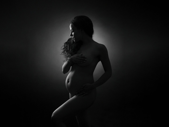 Даниэль делауней pregnant nude