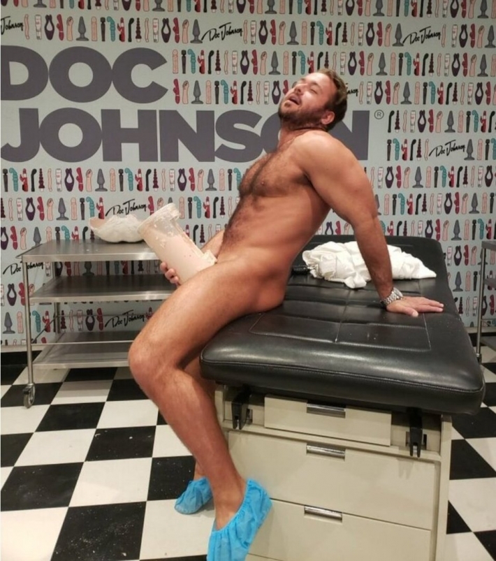 Члены порноактеров