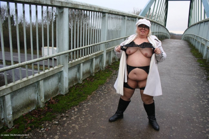 Пожилые бабы