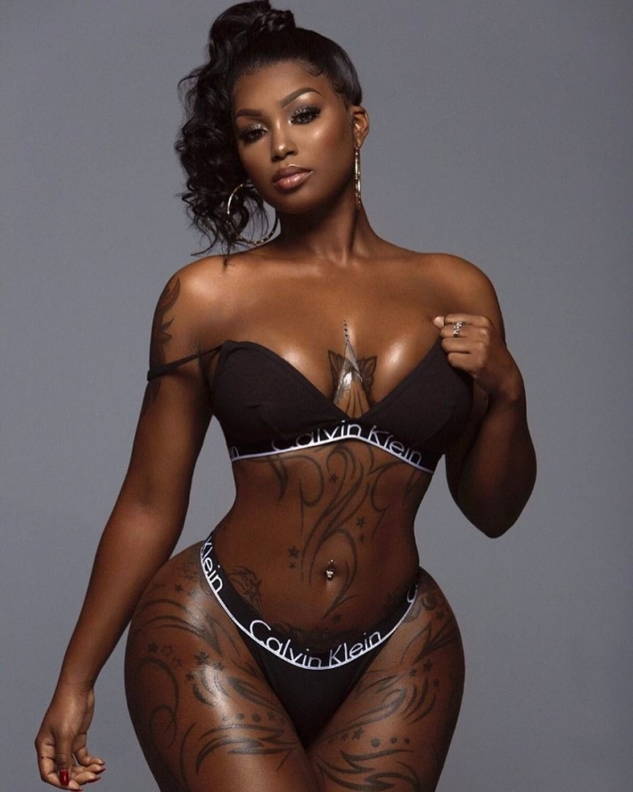 Даниэль николь мулатка