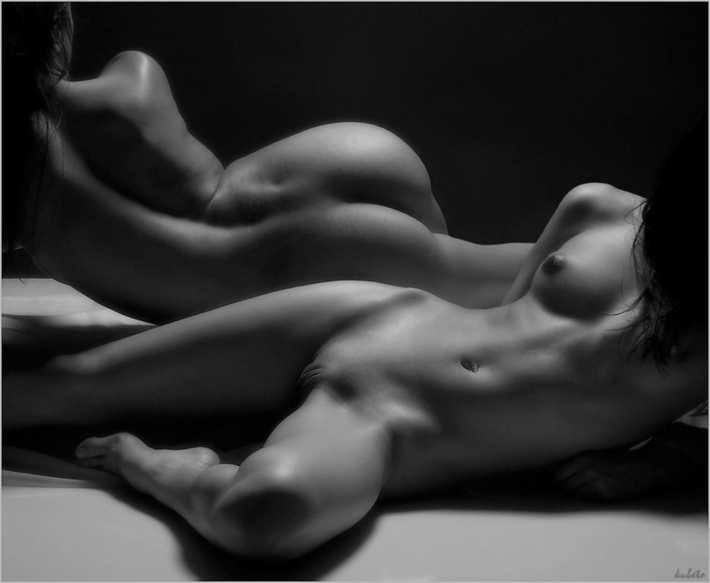 Красивые эротические женщины