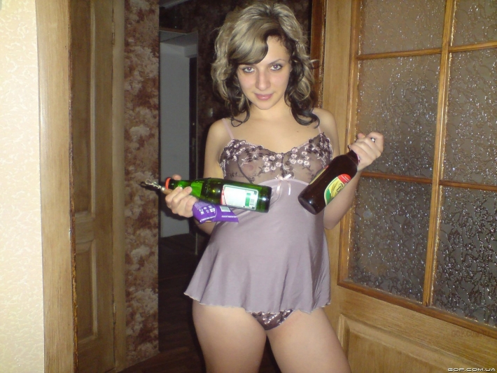 Жена с подругой