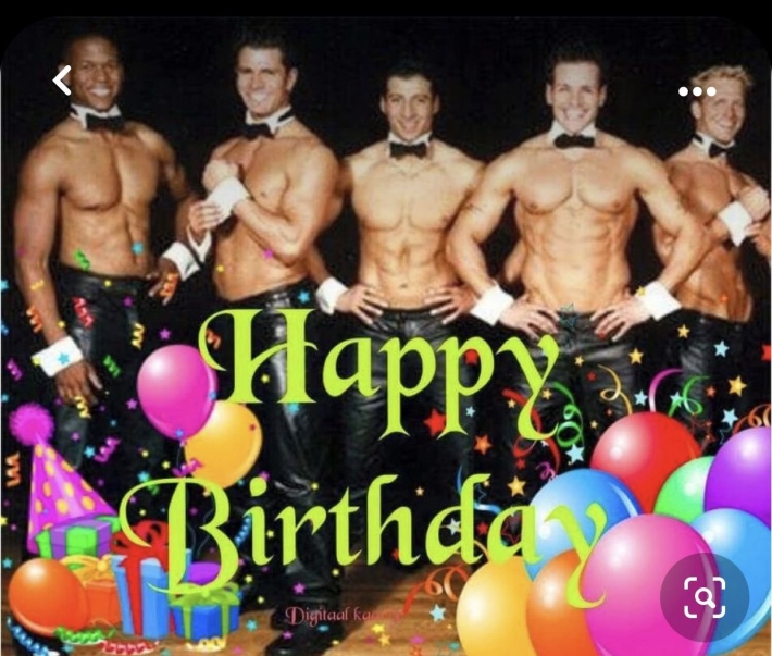 С днем рождения голые мужики