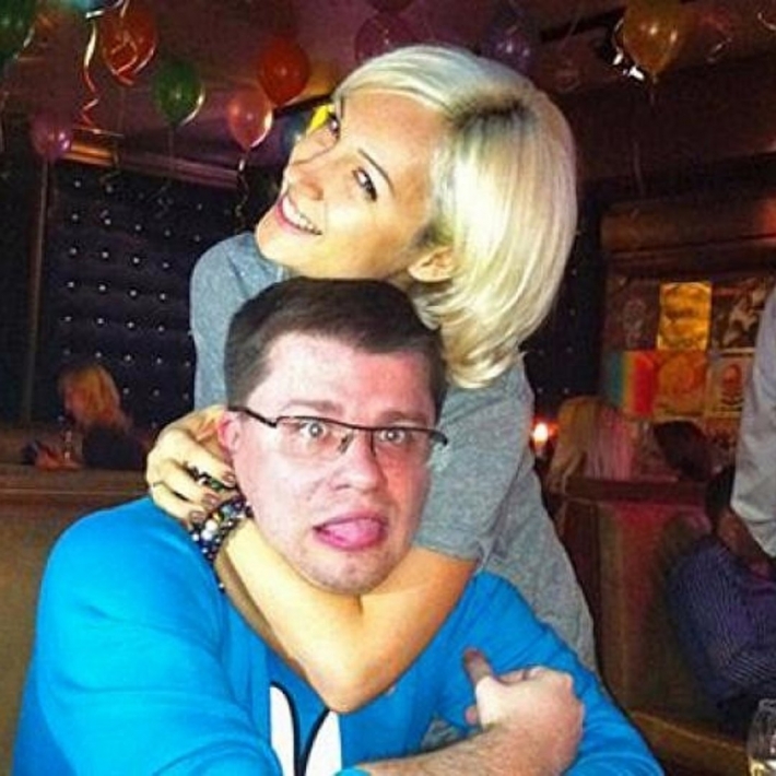 Жёны гарика харламова