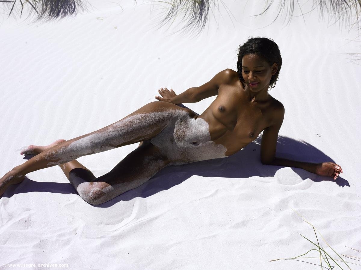 Keksa ayol seks pornosini onlayn tomosha qiling